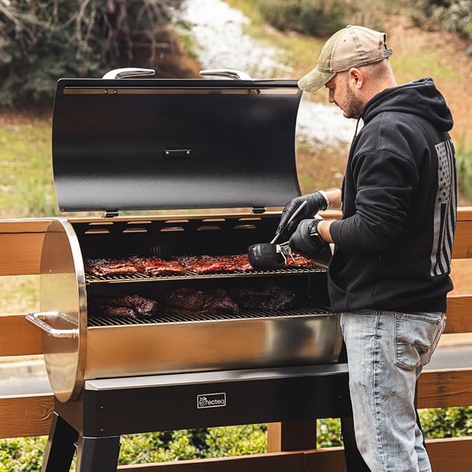 Backyard Beast 1200 Grilling Essentials Bundle