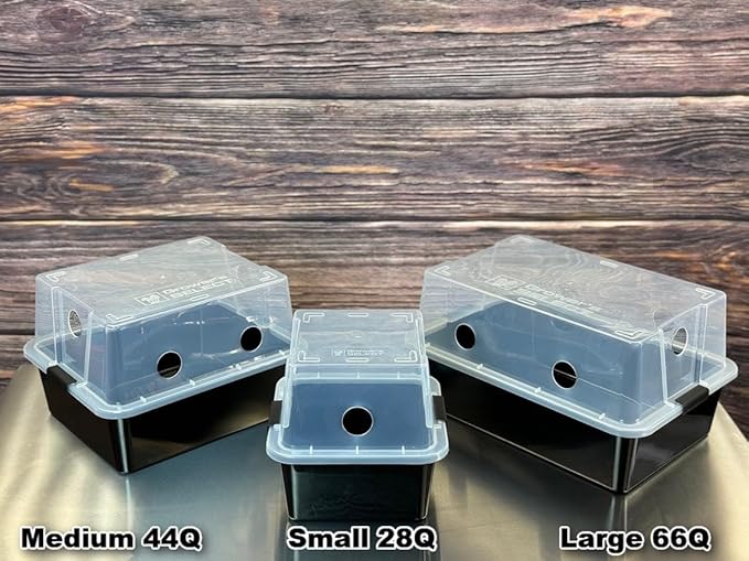 Grower's Select 66Q Large Mushroom Monotub Fruiting Chamber with Filter Disks and Liner