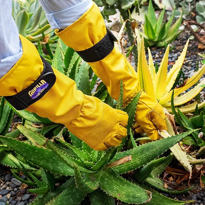 Gardening Gloves Lightweight Tough Heavy Duty Long Sleeve Leather Pruning Gloves with Adjustable Strap