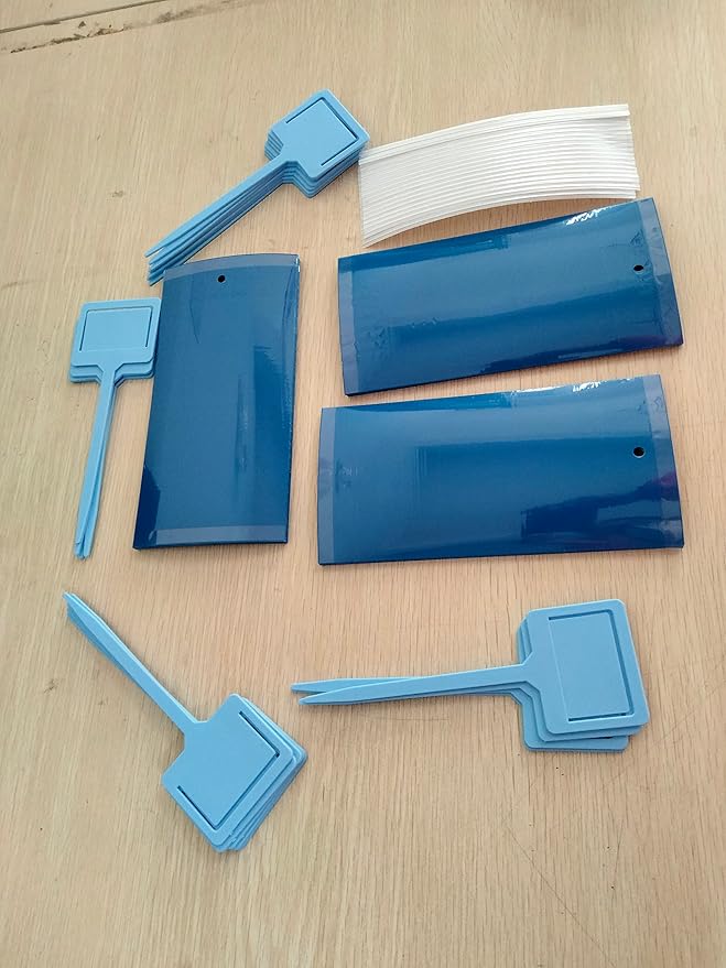 220 Pcs Double Sided Sticky Traps Gnat Killer for Flying Plant Insect Indoor Outdoor Such as Fungus Gnats, Whiteflies, Aphids, Include 200 Twist Ties and 20 Holders, 7.9 x 4 Inches (Blue)