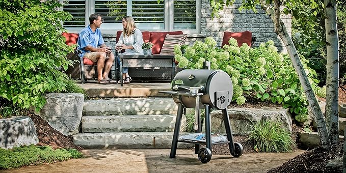 Broil King 945050 Regal Charcoal 400 Grill, Black